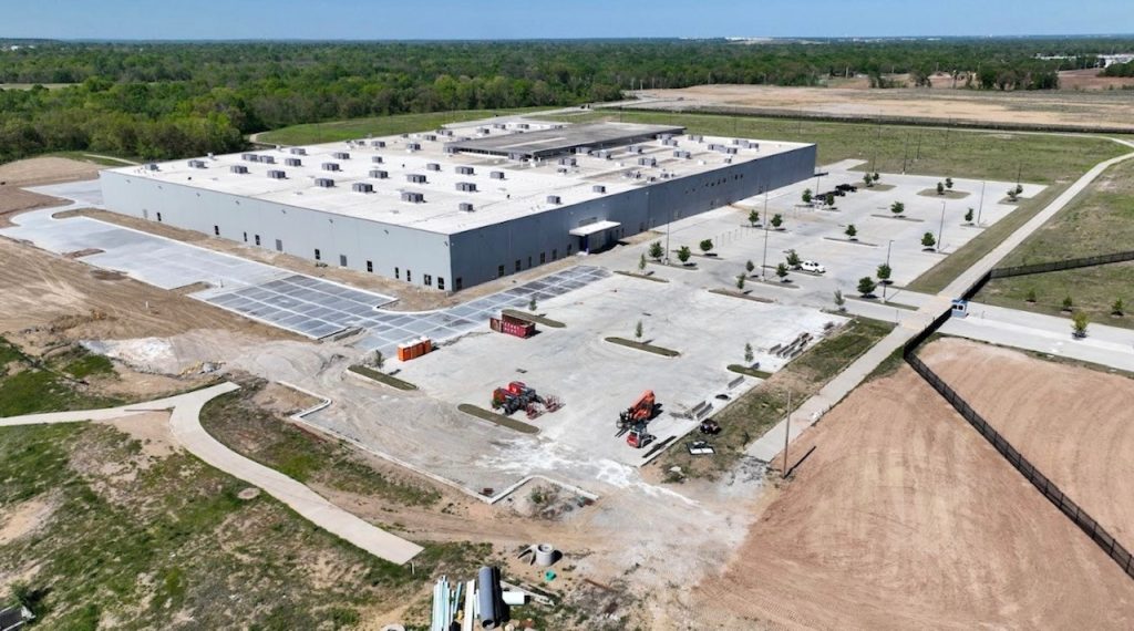 Lewis Roofing - Muncie Power Products